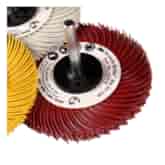 Szczotka na trzpieniu Scotch-Brite Bristle BB-ZS 50mm x 6mm x 6mm P120 brązowa typ C - 3M