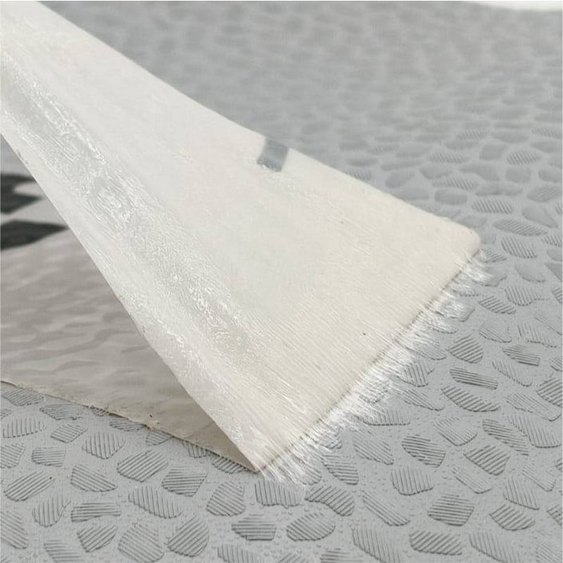 Naprawa membrany dachowej - próba odklejenia po 10 minutach - ilustracja